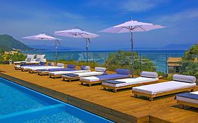 Ionian Eye Design Studios&Spa